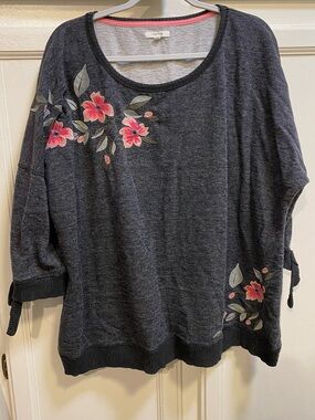 Maurices Gray Knit Top with Coral Trim